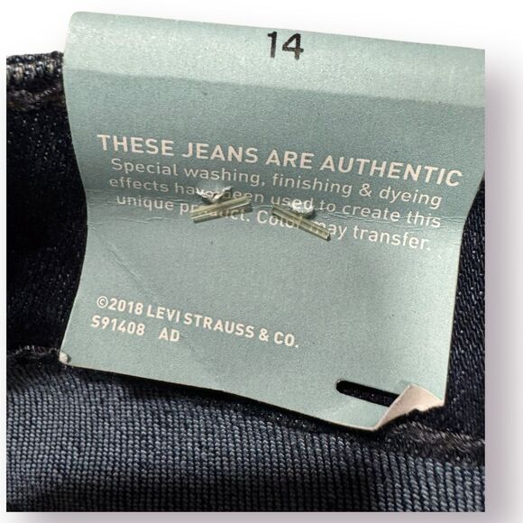 Signature by Levi Strauss Cuffed Jeans‎ Size 14 Modern Slim Cuffed 32” Waist - Picture 5 of 7